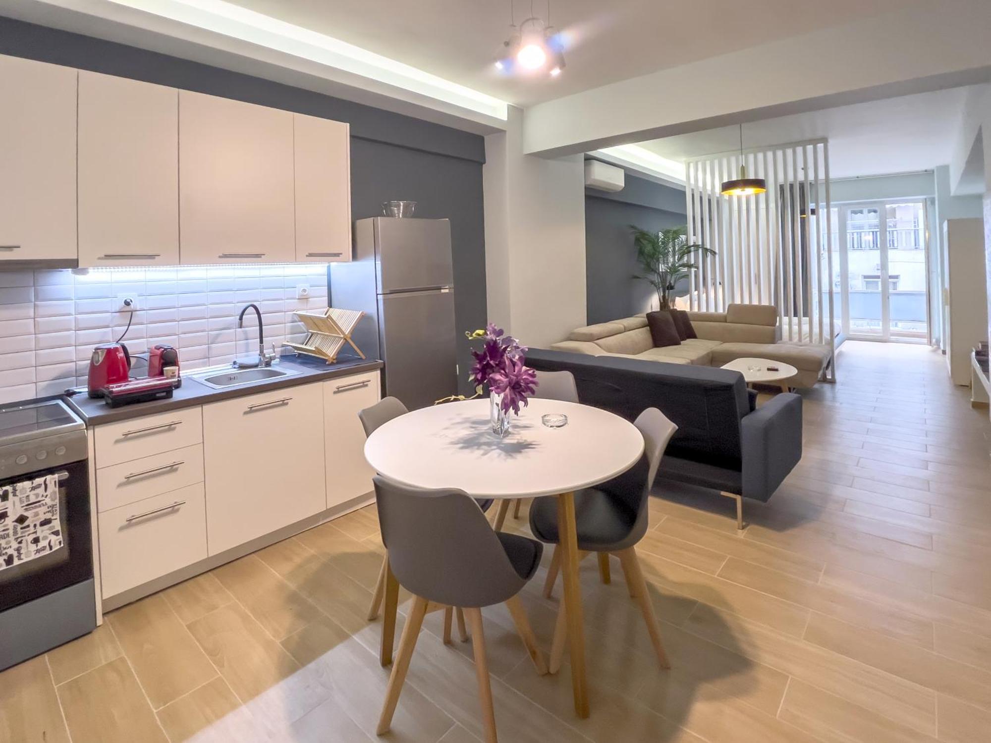 Spaceone "Downtown Glam" By #Gimispace Lux Apt เทสซาโลนิกิ ภายนอก รูปภาพ